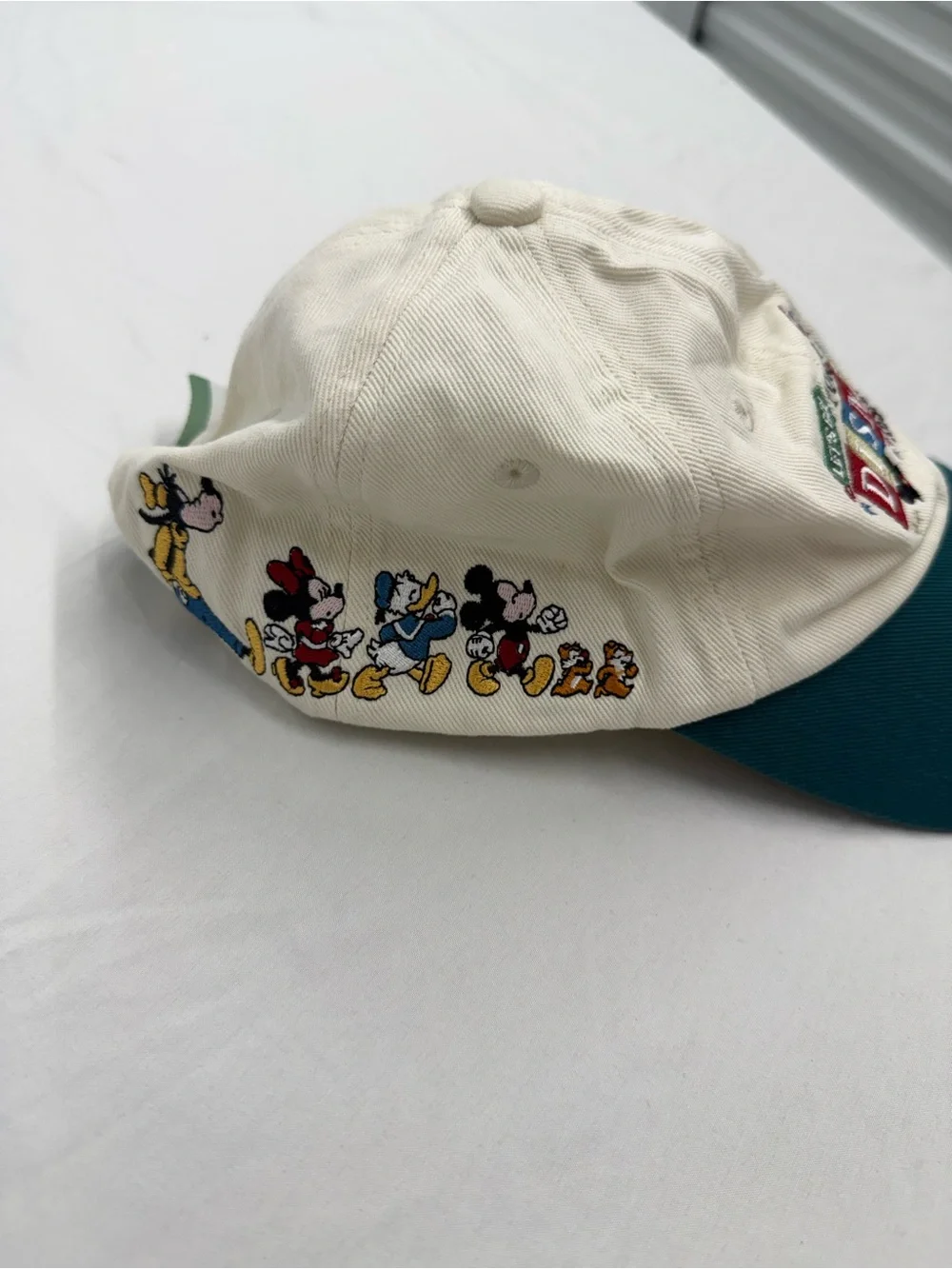Disney Tokyo Resort ' Cap in Cream & Teal